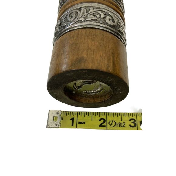 Pepper Mill Grinder 10" Vintage International Silver Plated Wooden Decorator - Picture 9 of 16